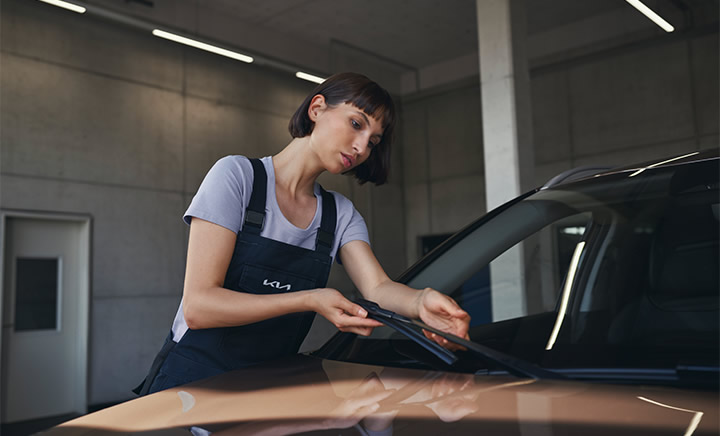 Wischerblätter am Auto prüfen